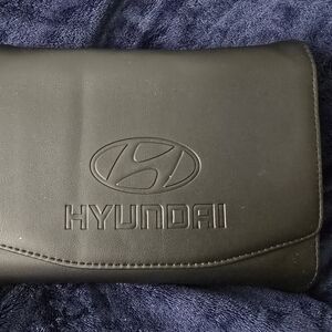 Hyundai Santa Fe 2017 Factory Set Owners Manual W Black Pouch EUC